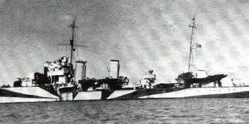 Το αντιτορπιλικό Βασιλεύς Γεώργιος Α’ με τα χρώματα καμουφλάζ που έφερε όταν ανήκε στο Γερμανικό Ναυτικό. Πηγή: Υπηρεσία Ιστορίας Ναυτικού, hellenicnavy.gr